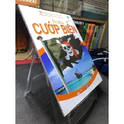 Cướp biển 2020 bách khoa trẻ em mới 80% bẩn nhẹ Deborah Lock HPB2206 SÁCH VĂN HỌC Rebooks.vn
