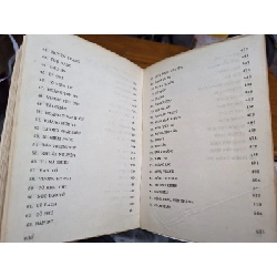 100 NHÂN VẬT ẢNH HƯỞNG LỊCH SỬ TRUNG QUỐC - VU ĐẠI QUANG ( NGƯỜI DỊCH BÙI HỮU HỒNG )