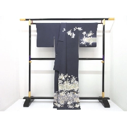 Áo kimono thăm viếng thêu họa tiết - Hàng hiệu Authentic 883214