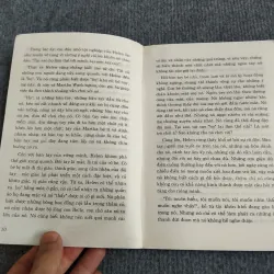 BÀ ĐẠI SỨ - LORENA A.HICKOK 574378