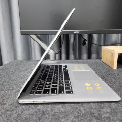 Macbook air 13 2017 8GB 128GB 995024