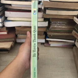 Tủ sách văn học trong nhà trường  995230