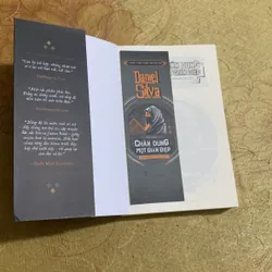 COMBO DANIEL SILVA : THIÊN THẦN SA NGÃ- CÔ GÁI NGƯỜI ANH- CHÂN DUNG MỘT GIÁN ĐIỆP 740139