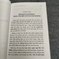 HỒ CHÍ MINH: TẦM NHÌN NGÔN NGỮ 990639
