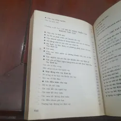 Edward W. Reed và Edward K. Gill - NGÂN HÀNG THƯƠNG MẠI 569991