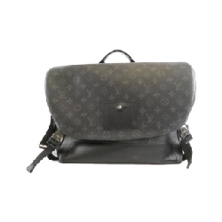 Túi xách vai Louis Vuitton Monogram Eclipse Messenger Voyage MM M40510 - Hàng hiệu Chính hãng