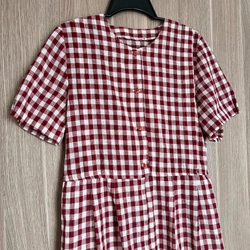 Váy kẻ caro trắng đỏ  494420