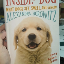 Inside of a dog - Alexandra Horowitz 