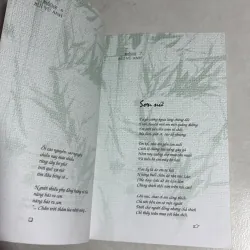 Bốn ô cửa sổ 777694