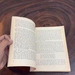 II Văn Học: Bí Quyết Giỏi Văn - Vũ Ngọc Khánh - 2005 1010386