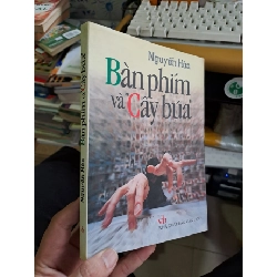 Bàn phím và "cây búa" Nguyễn Hòa 2007 mới 90% tuyển chọn phê bình văn học Văn học Việt Nam VAVO1709 Rebooks.vn