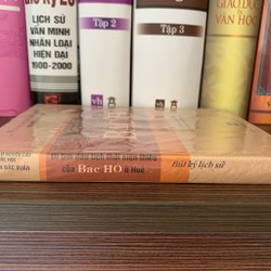 Bút ký lịch sử : Đi Tìm Dấu Tích Thời Niên Thiếu của Bác Hồ ở Huế- Sách mới còn seal 95% 148822