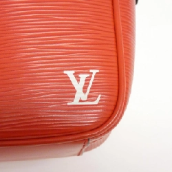 Túi đeo vai Louis Vuitton Épi (SUPREME) Danube PM M53417 613950