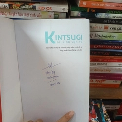 Kintsugi Tái Sinh Vụn Vỡ- Tomas Navarro 541011