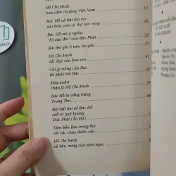 Hồ Chí Minh - vẻ bên trong của Viên Ngọc - Trúc Chi 928544