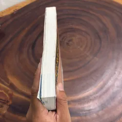 II Tủ Sách Bản Quyền Đại Học FPT: Khám Phá Typography - 2022 991997