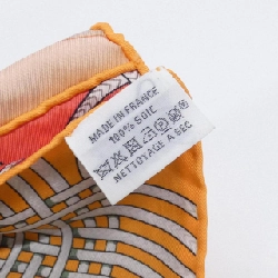 Khăn lụa hai mặt BRANDEBOURGS FLEURIS của Hermès 625550