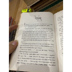 Frostbite ( A Vampire Academy Novel ) - Richelle Mead 541279