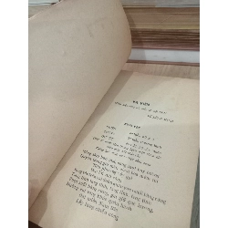 Hai cha con: Tập chèo ngắn