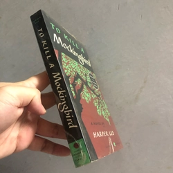 Giết con chim nhại - To kill a Mockingbird (sách được bảo quản trong màng bọc mỏng) 326738