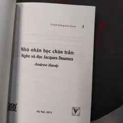 Nhà nhân học chân trần : nghe và đọc Jaques Dournes 1031040