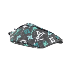 Túi xách Louis Vuitton Monogram Eclipse (LV Graffiti Discovery Bum Bag PM M21397 - Túi xách chính hãng) 801567