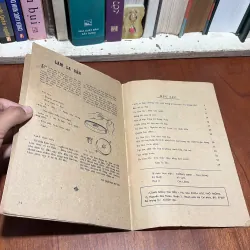 II Phụ Bản Khoa Học Phổ Thông: Cùng Nhau Tìm Hiểu - 1981 960386