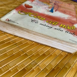 Hôn cái nào cô nàng xấu tính 521257