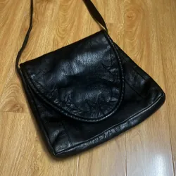 Túi nữ size 29*27*4 da thật 2hand 933773