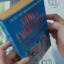 Full Bloom - Janet Evanovich & Charlotte Hughes 1027582