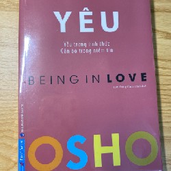Sách 'Yêu - Being in love' 20538