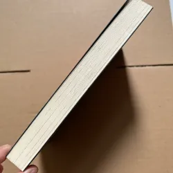 Hộp đen 18+ 800183