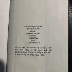 Đèn lồng đỏ treo cao cao 446588