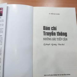 Báo chí truyền thông Những góc tiếp cận- Trần Bá Dung 144774