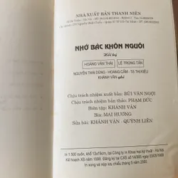 Nhớ Bác khôn nguôi, hồi ký của Đại tướng Hoàng Văn Thái 696681