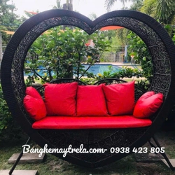 Ghế chụp hình trái tim mây tre đan 455412