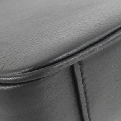 Túi đeo chéo tiện ích M80450 của Louis Vuitton 608956