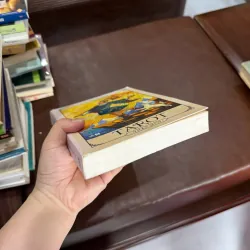Tarot Nhập Môn – Kim Huggens | Sách Học Tarot Cơ Bản Dễ Hiểu- K4 1029392