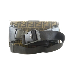 Túi đeo hông Fendi Baguette 7VA472 A9ZL 609192
