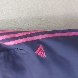 Quần thể thao nữ Adidas size L 56259