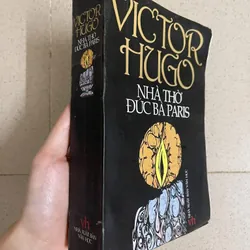 Nhà Thờ Đức Bà Paris – Victor Hugo 604931