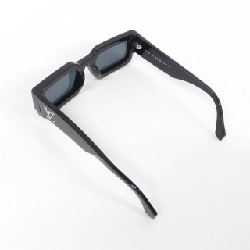 Kính mát Louis Vuitton LV Crush Low Square Z1910E - Hàng hiệu Chính hãng 808049