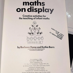 Maths on Display - Sách toán tiếng Anh (khổ lớn, giấy láng) 470391