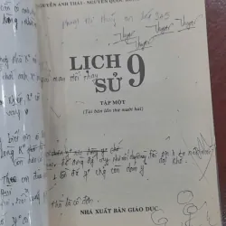 Lô 2 quyển Lịch sử 9, in năm 2003 713590