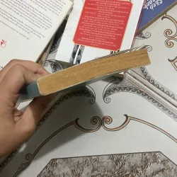 Giữa chúng mình từng có một tình yêu 753805