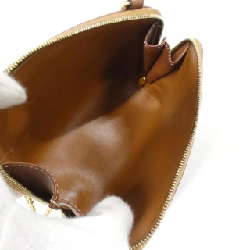 Túi xách vai Celine Chain Clutch Cuill Trionf 10E383DR8 - Hàng hiệu Authentic 766916