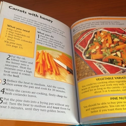 PICTURE BOOK A world of recipes China 536684