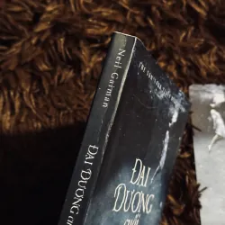 Đại dương cuối đường làng 932432