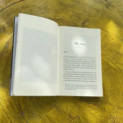 XA NGOÀI KIA NƠI LOÀI CHIM HÁT- DELIA OWENS 702151