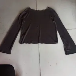 Áo thun mặc mùa hè